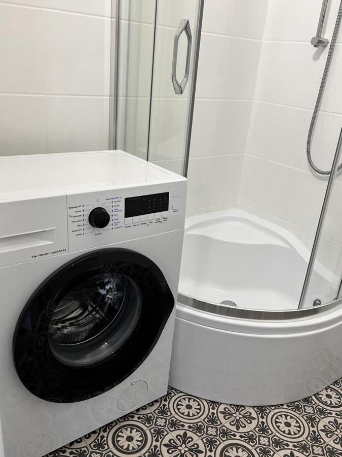 20m2 Studio, Near Chopin Airport, Cozy And Quite Warsaw